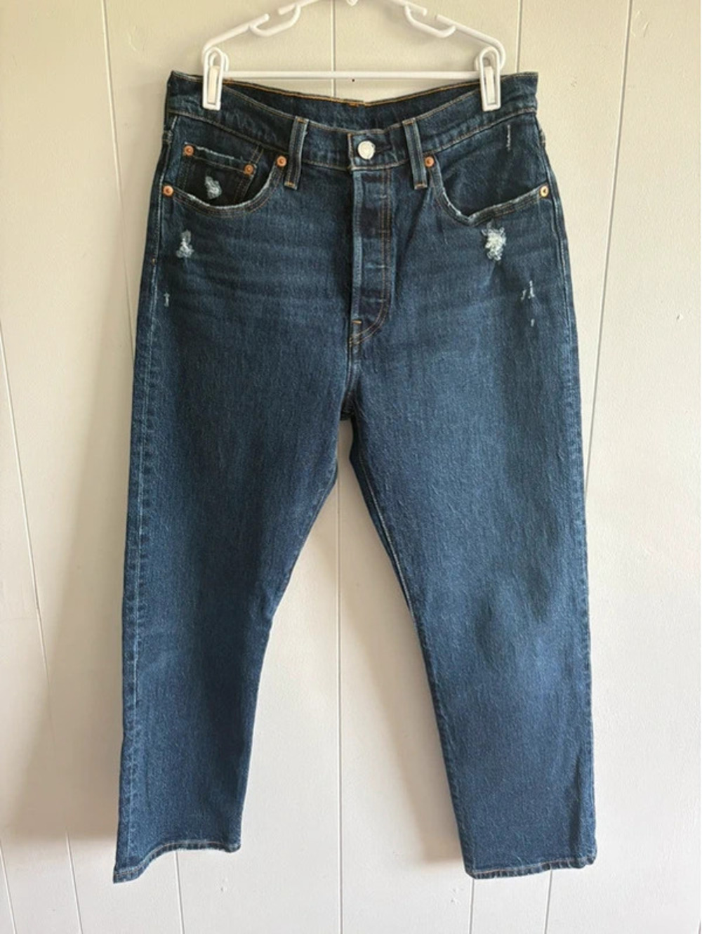 Womens size 28 Waist Levis 501 Original Crop High Rise Jeans